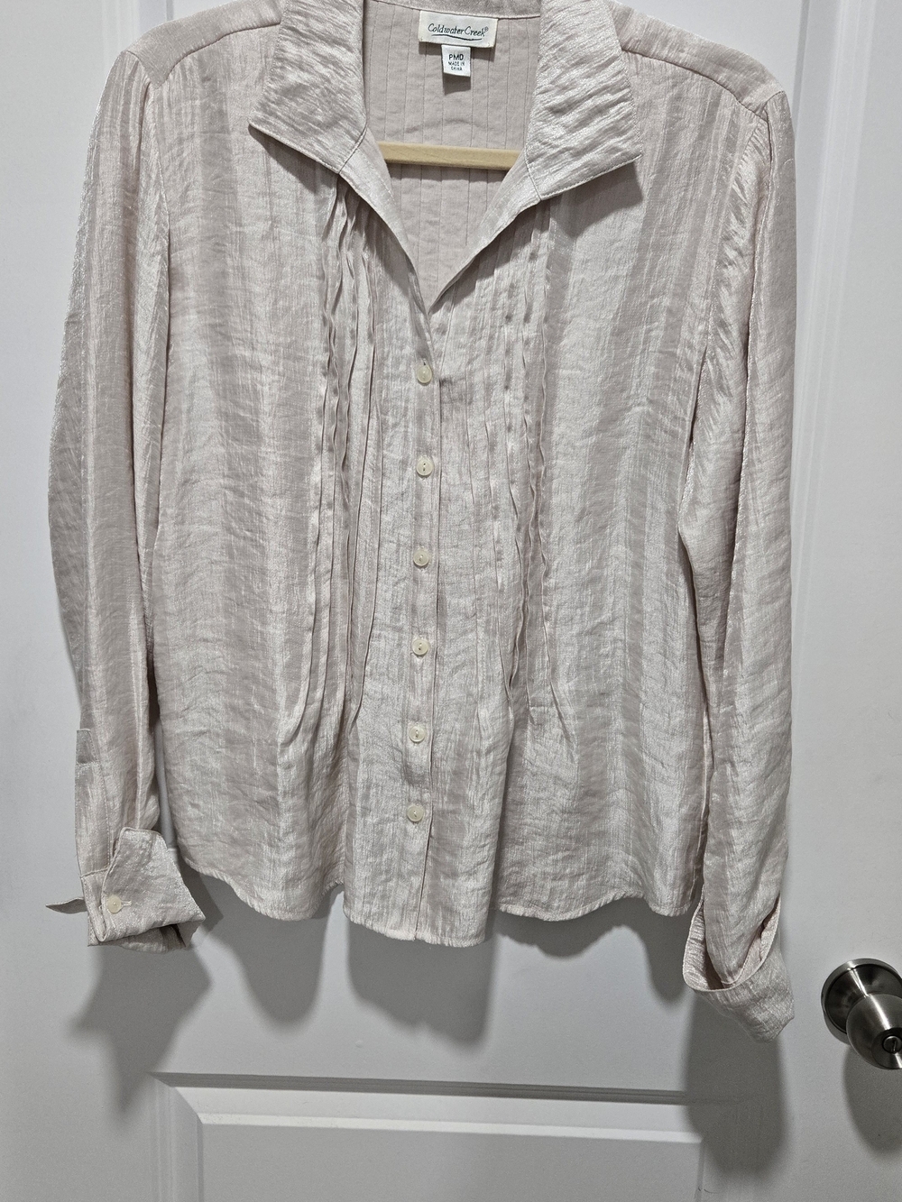 Coldwater Creek Petite Medium Crinkle Pintuck Blouse Rayon Blend Cream Pleated